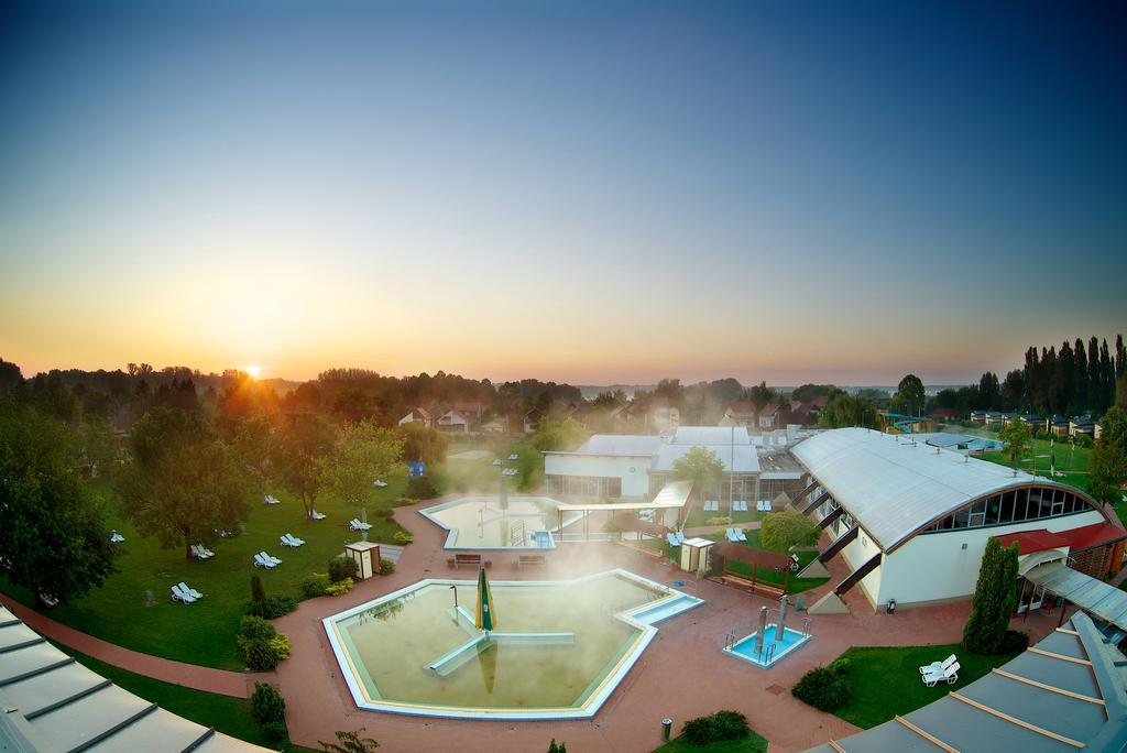 Barack Thermal And Hotel 4*